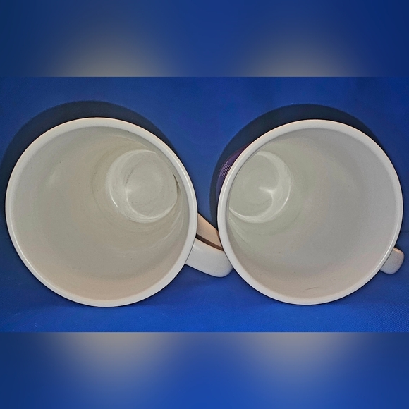 Starbucks 2006 Winter Christmas Holiday Red & White Tall Coffee Tea Mugs 16oz - Picture 3 of 5